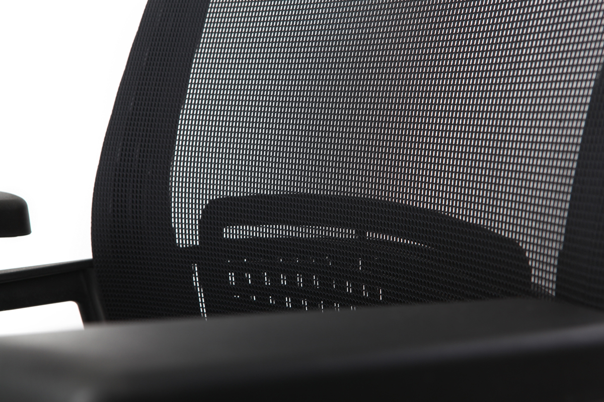 Poltrona da ufficio ergonomica design nero TITAN