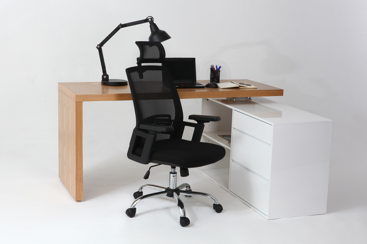 Poltrona da ufficio ergonomica design nero TITAN
