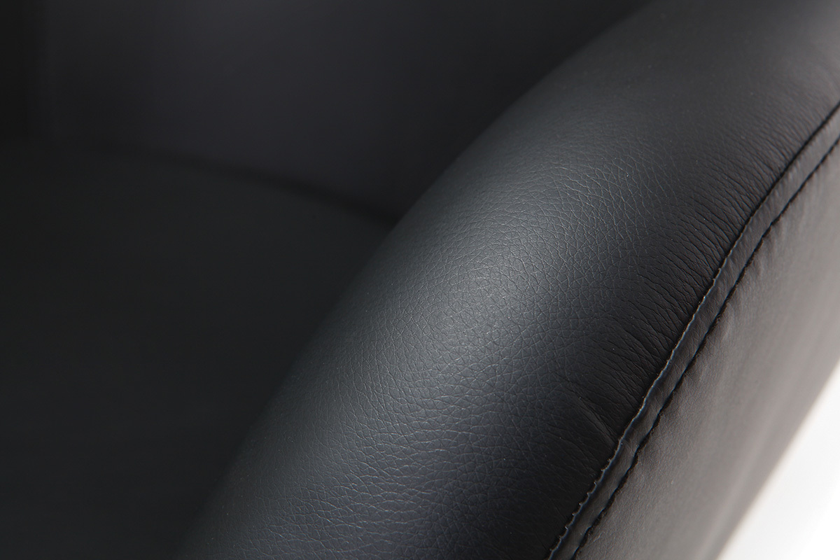 Poltrona design girevole nera HAVEN