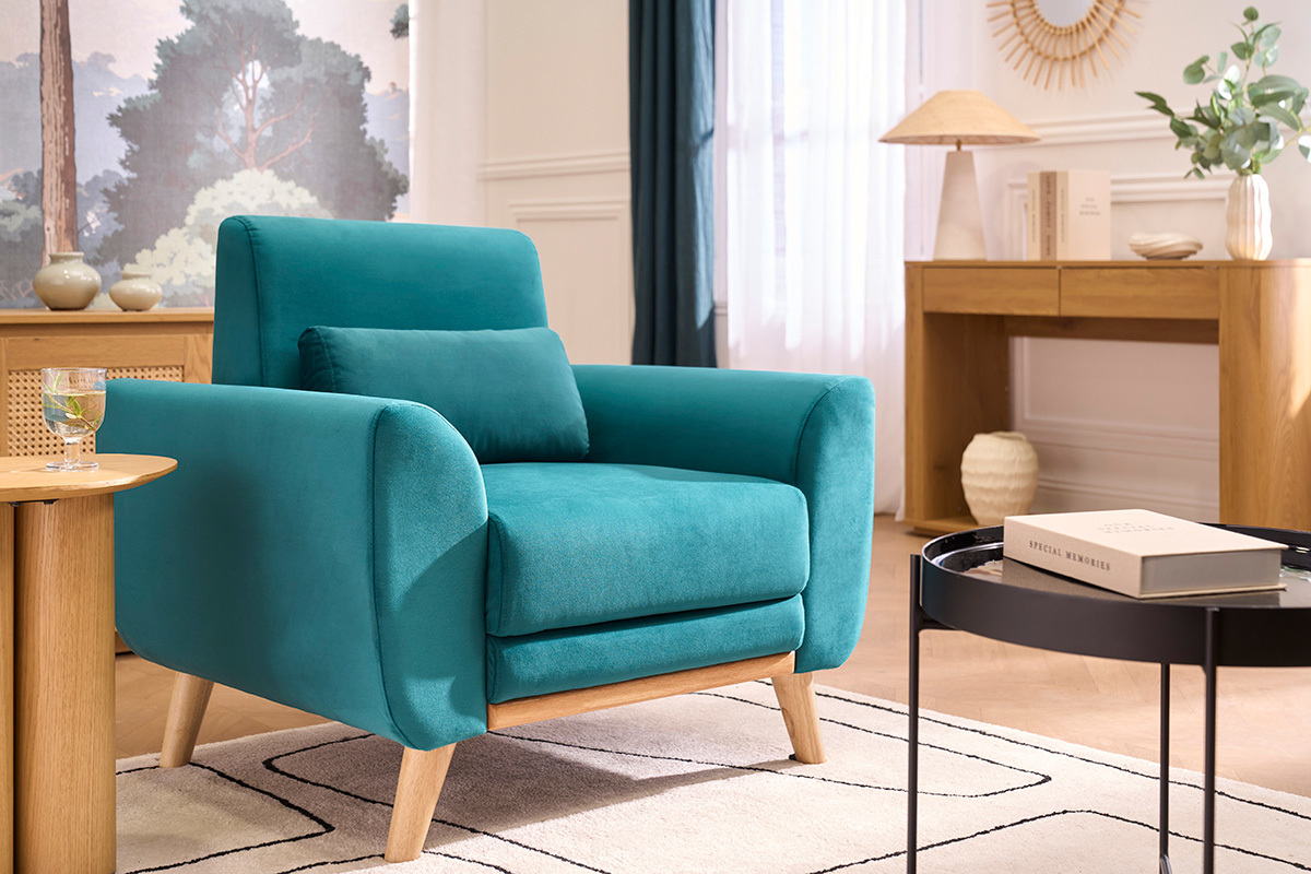 Poltrona design velluto blu petrolio e legno chiaro EKTOR
