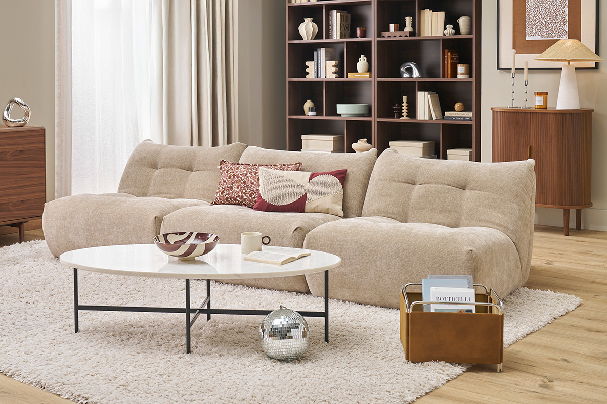 Poltrona lounge in tessuto effetto velluto testurizzato taupe BUMPY