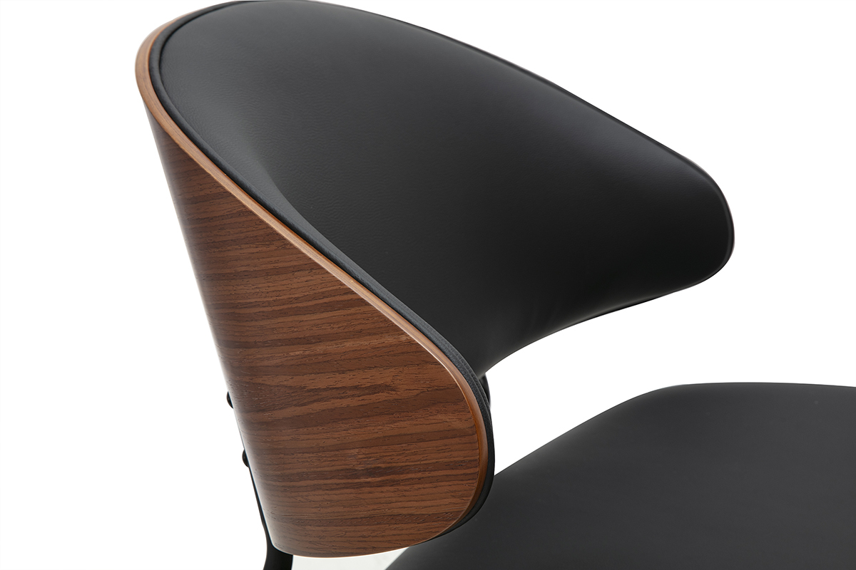 Dettaglio del rivestimento in noce e seduta nera della poltrona FABULO.