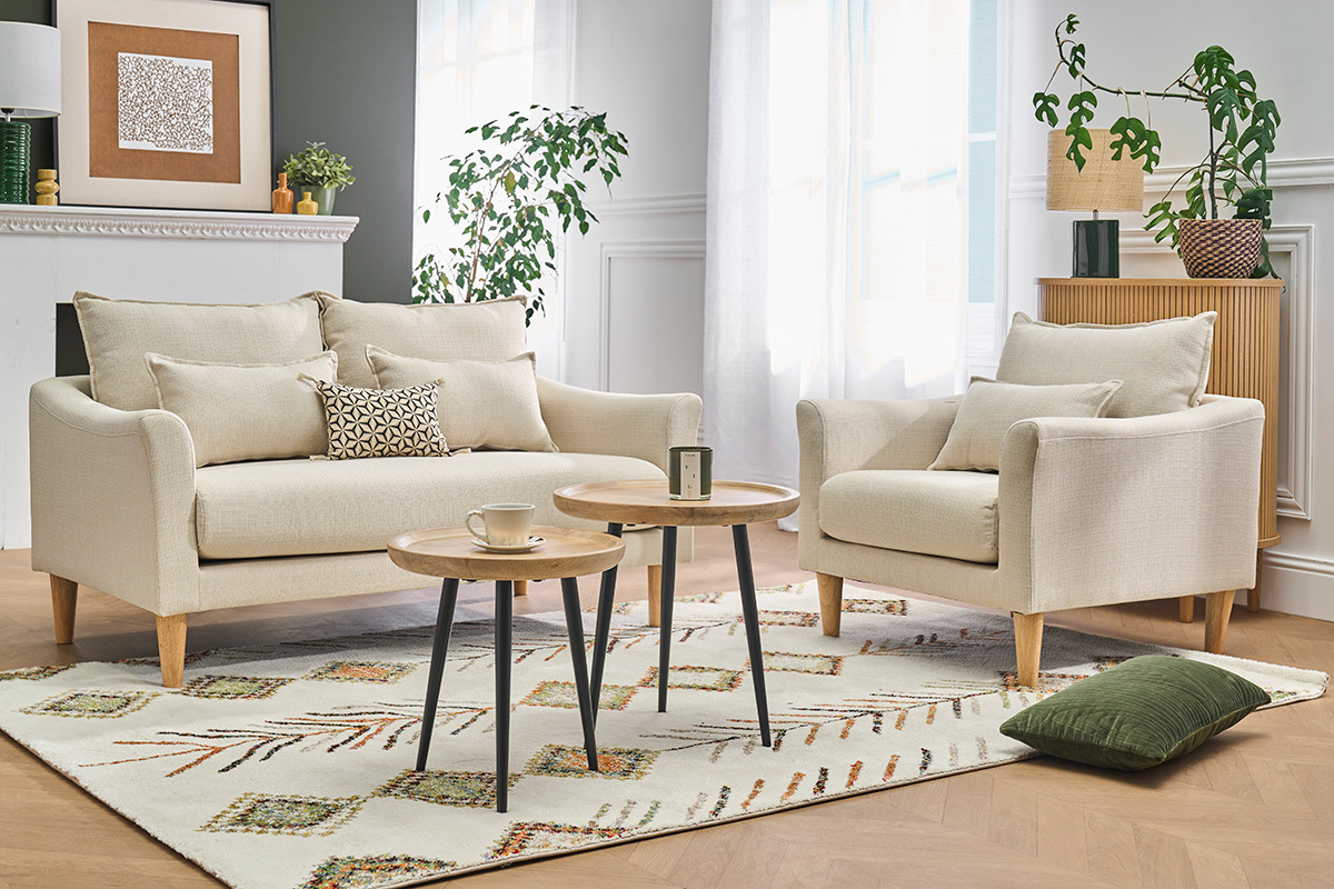 Poltrona scandinava in tessuto beige e massello di hevea KATE