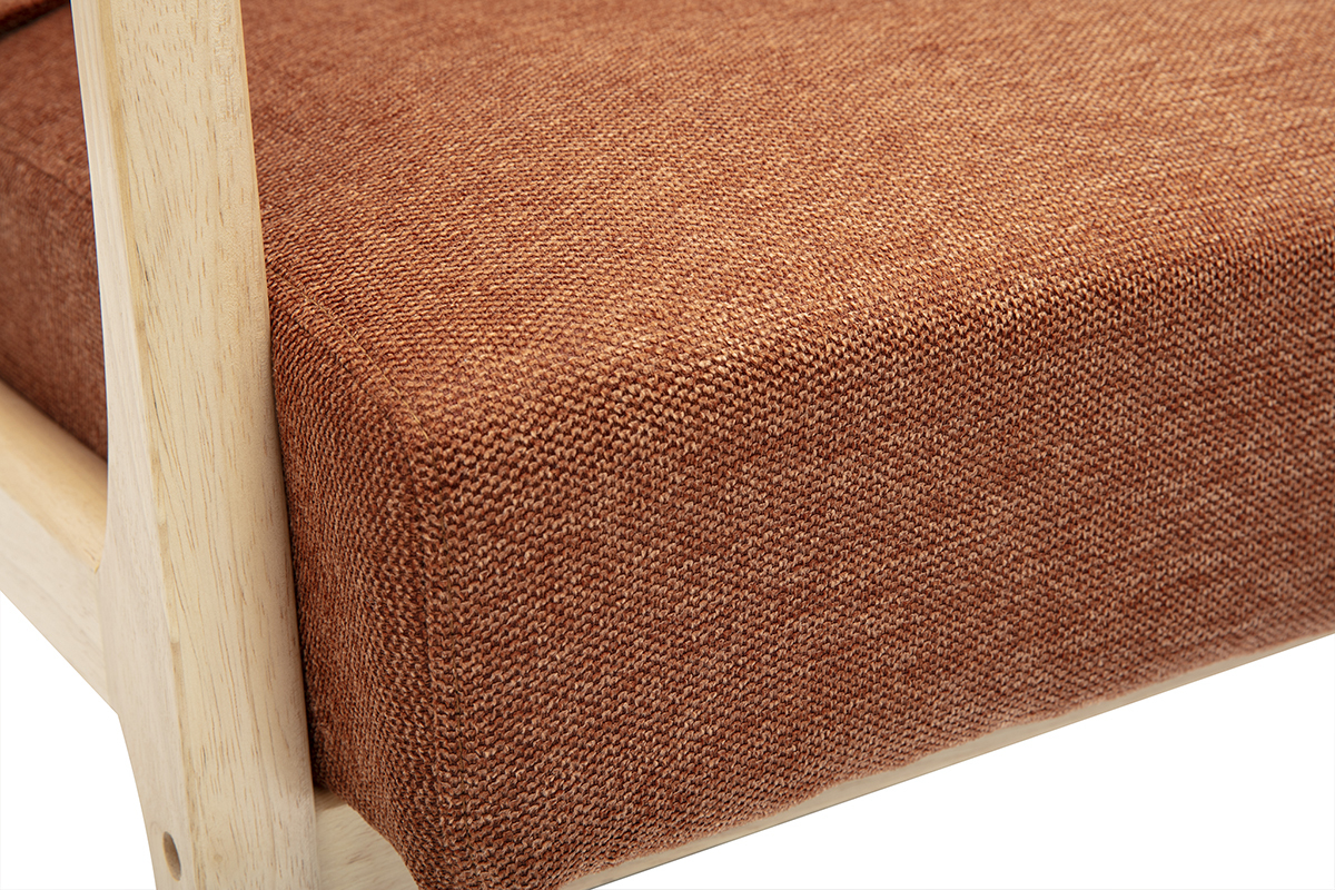 Poltrona scandinava in tessuto effetto velluto color bruciato e legno massello chiaro DERRY