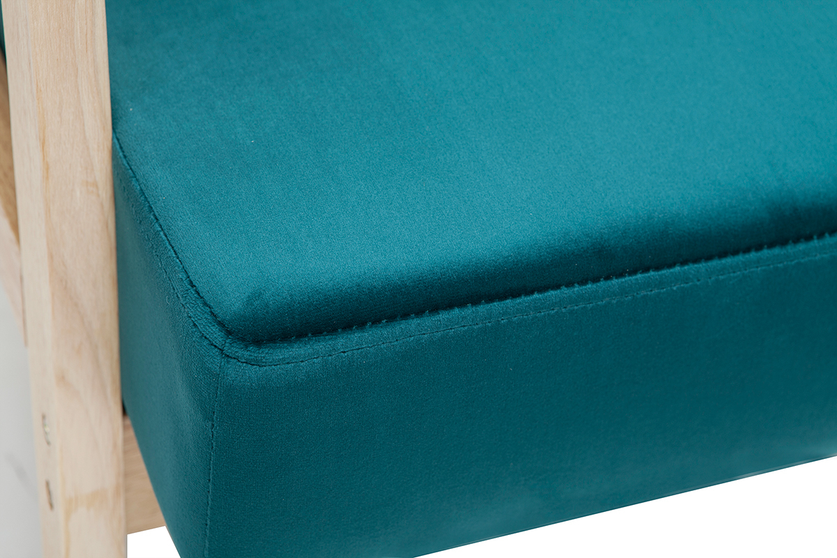 Poltrona scandinava in velluto blu petrolio e legno chiaro ABYSS