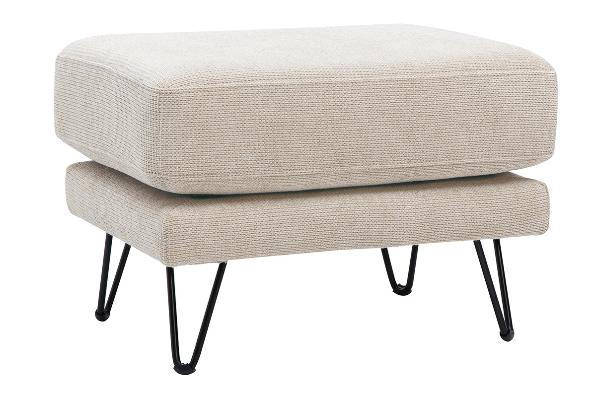 Pouf poggiapiedi in tessuto chenille beige e metallo, vista a 3/4, con piedini a forcina.