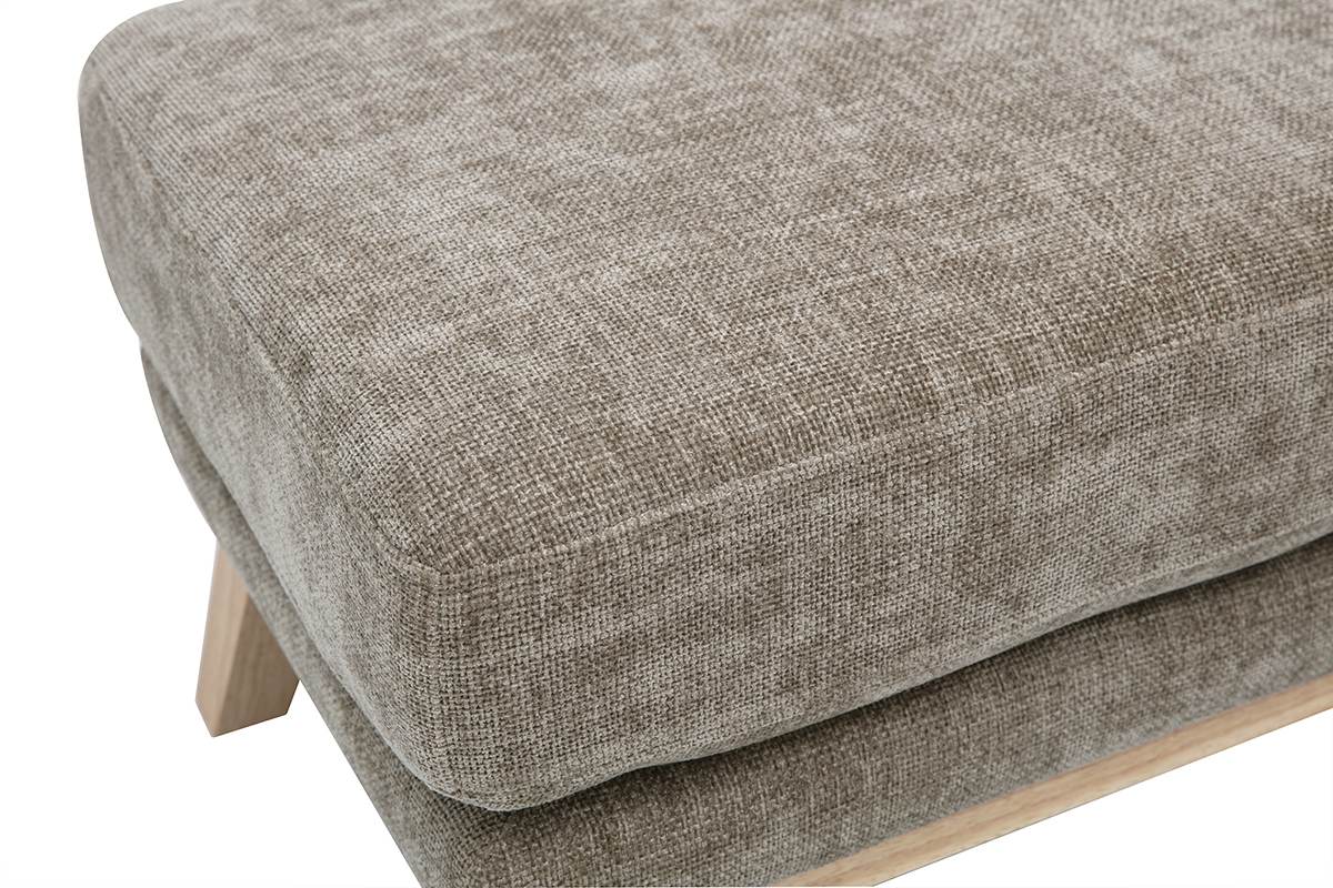 Pouf poggiapiedi scandinavo taupe in tessuto effetto velluto con base in legno chiaro, vista dall'alto
