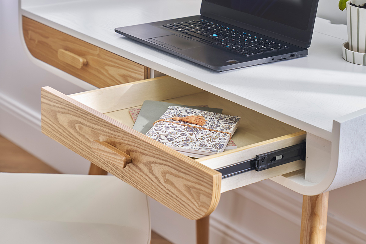 Scrivania scandinava bianca e legno chiaro con cassetti L100 cm HALLEN