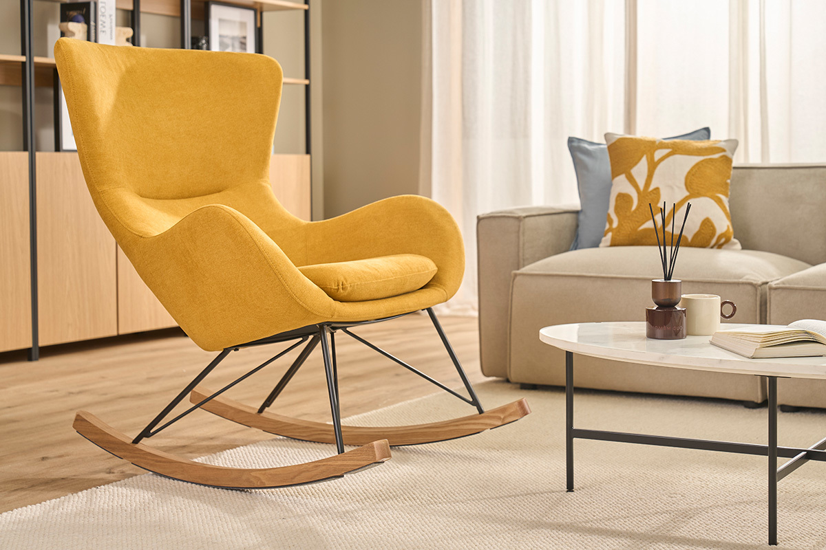 Sedia a dondolo design velluto giallo senape ESKUA