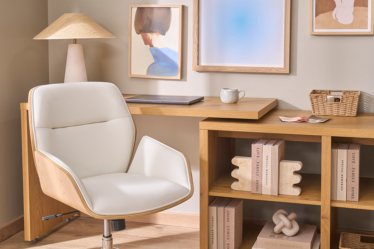 Sedia da ufficio design girevole 360� bianca, legno chiaro e metallo cromato MARLOW