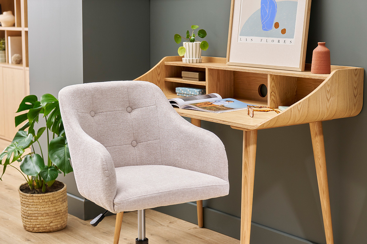 Sedia da ufficio imbottita con ruote in tessuto effetto velluto beige e metallo nero BALTIK