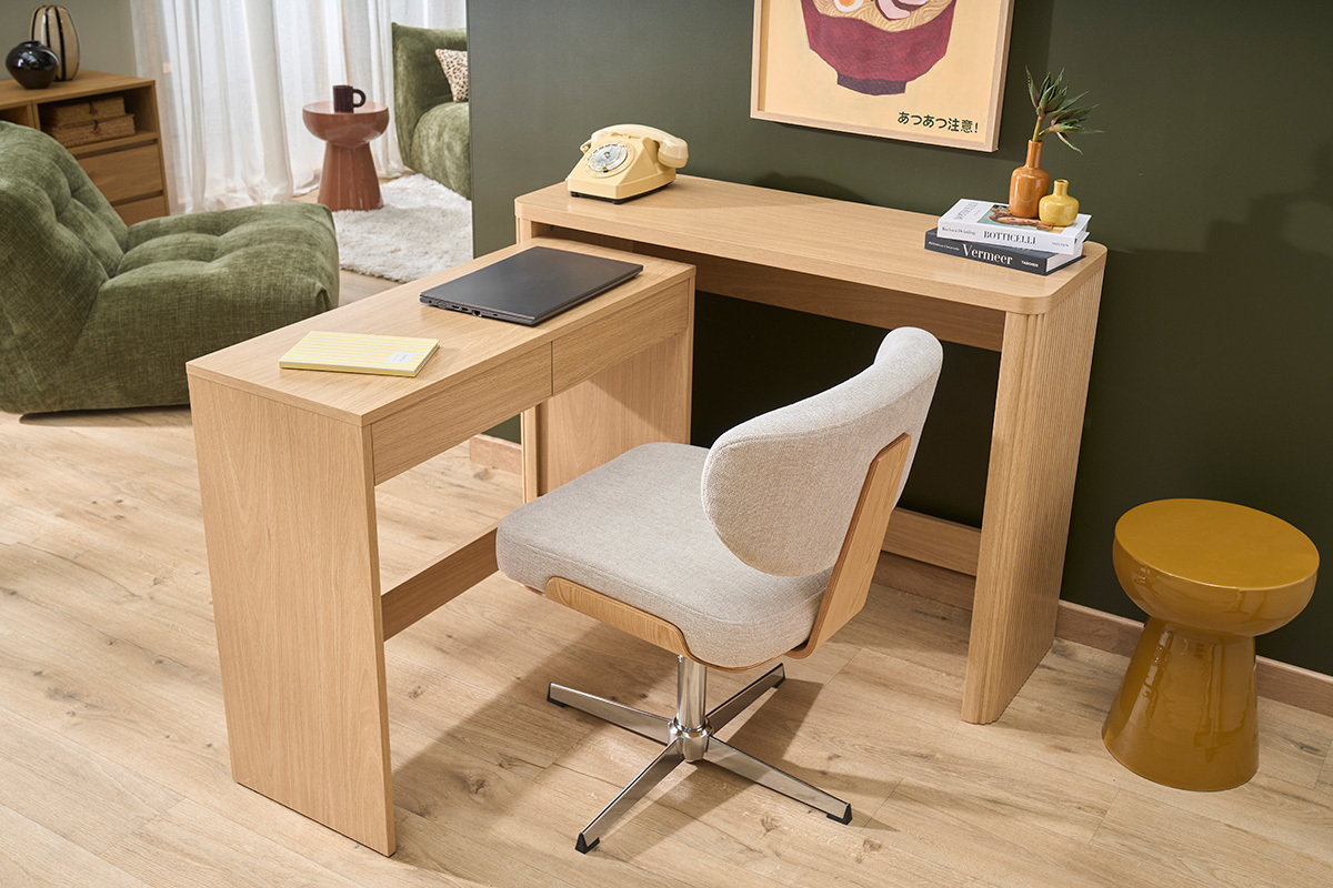 Sedia da ufficio nera e in legno scuro di noce HANZ