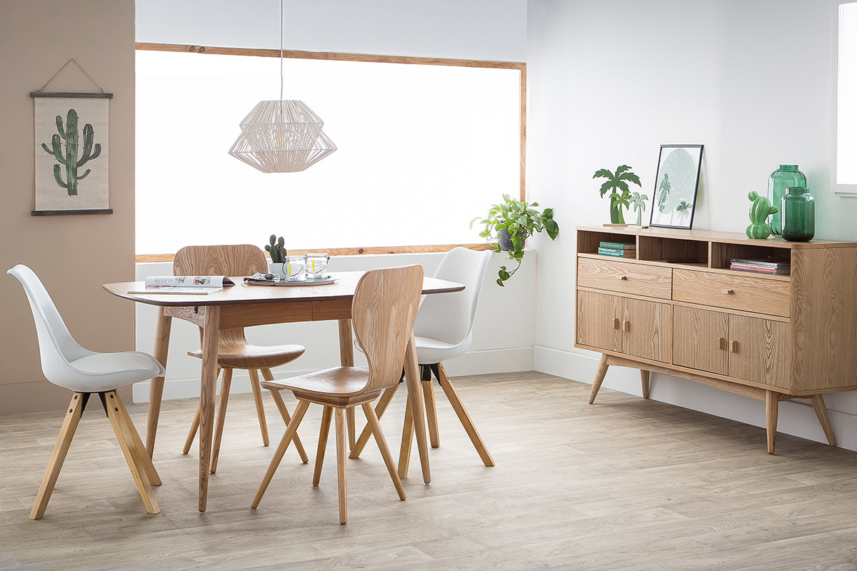 Sedia design bianca con gambe in legno chiaro gruppo di 2 NADJA