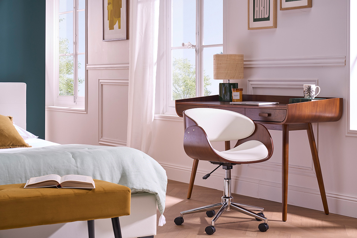 Sedia design girevole bianca e legno color noce BENT