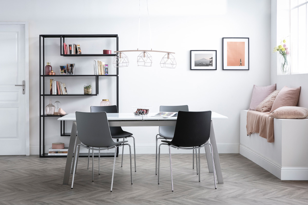 Sedie design Grigio impilabili con piedi in metallo lotto di 2 CELEBRATION