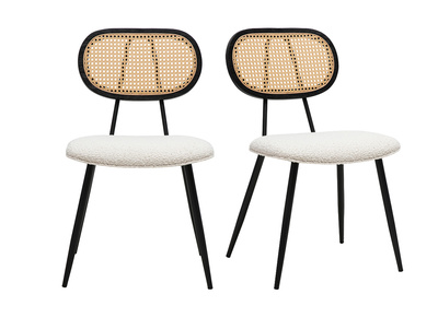 Sedie design in tessuto effetto lana boucl&egrave; bianco, metallo nero e rattan intrecciato (set di 2) SWANN