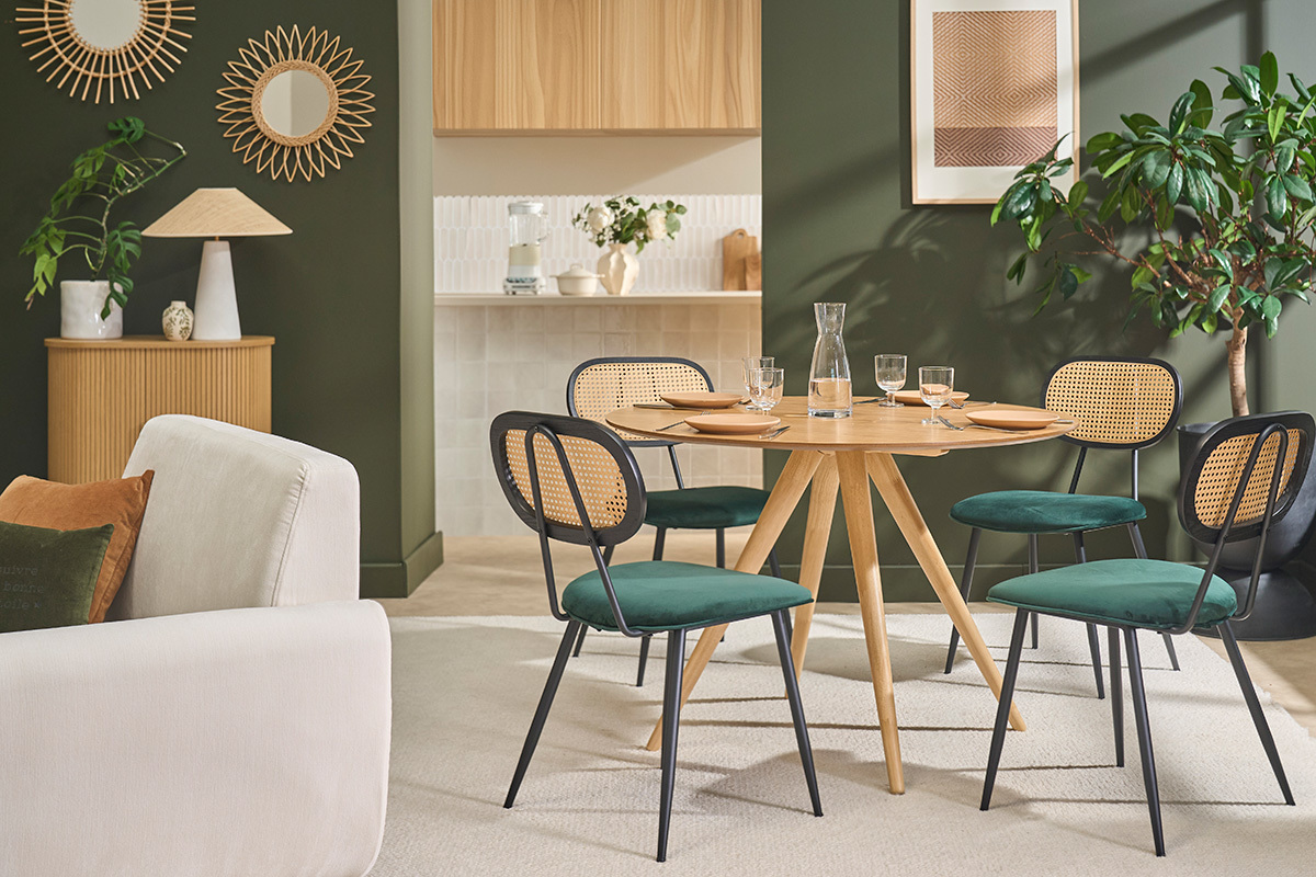 Sedie design in velluto verde scuro, metallo nero e intreccio di rattan (set di 2) SWANN