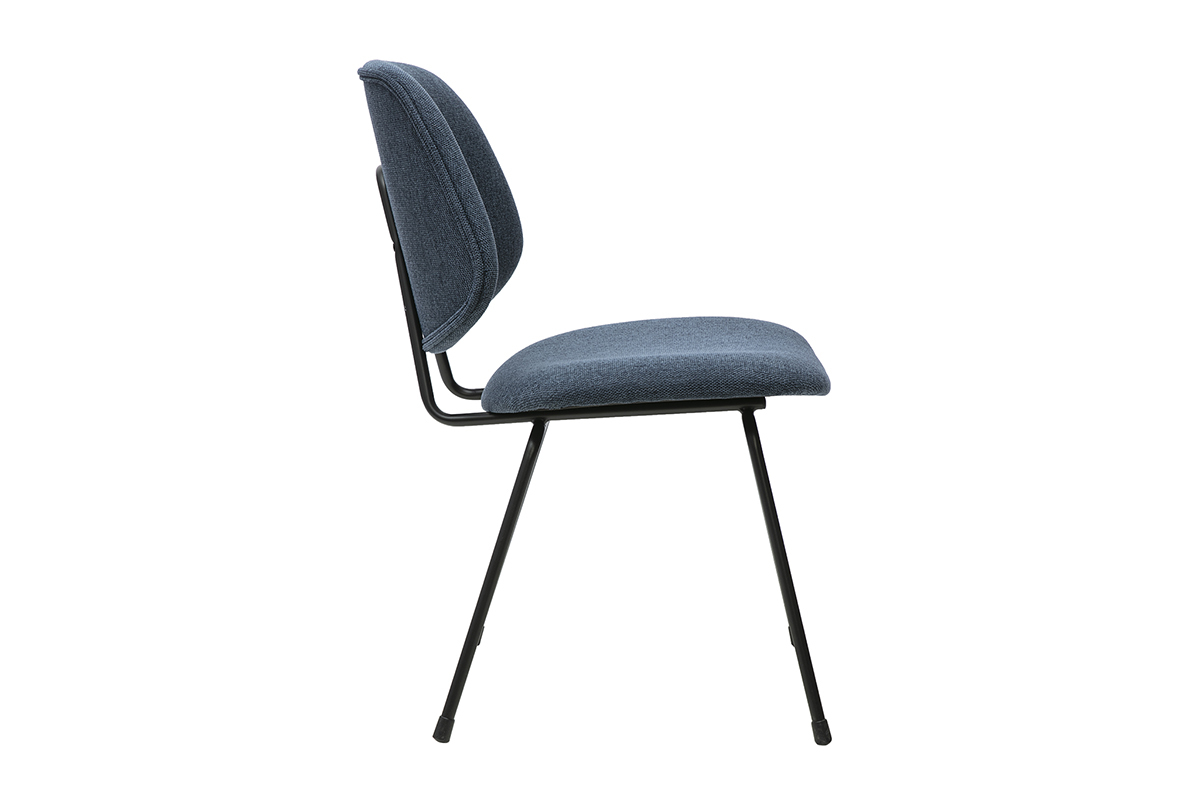 Sedia di design BARNET in tessuto velluto testurizzato blu scuro, vista di profilo, con struttura in metallo nero.