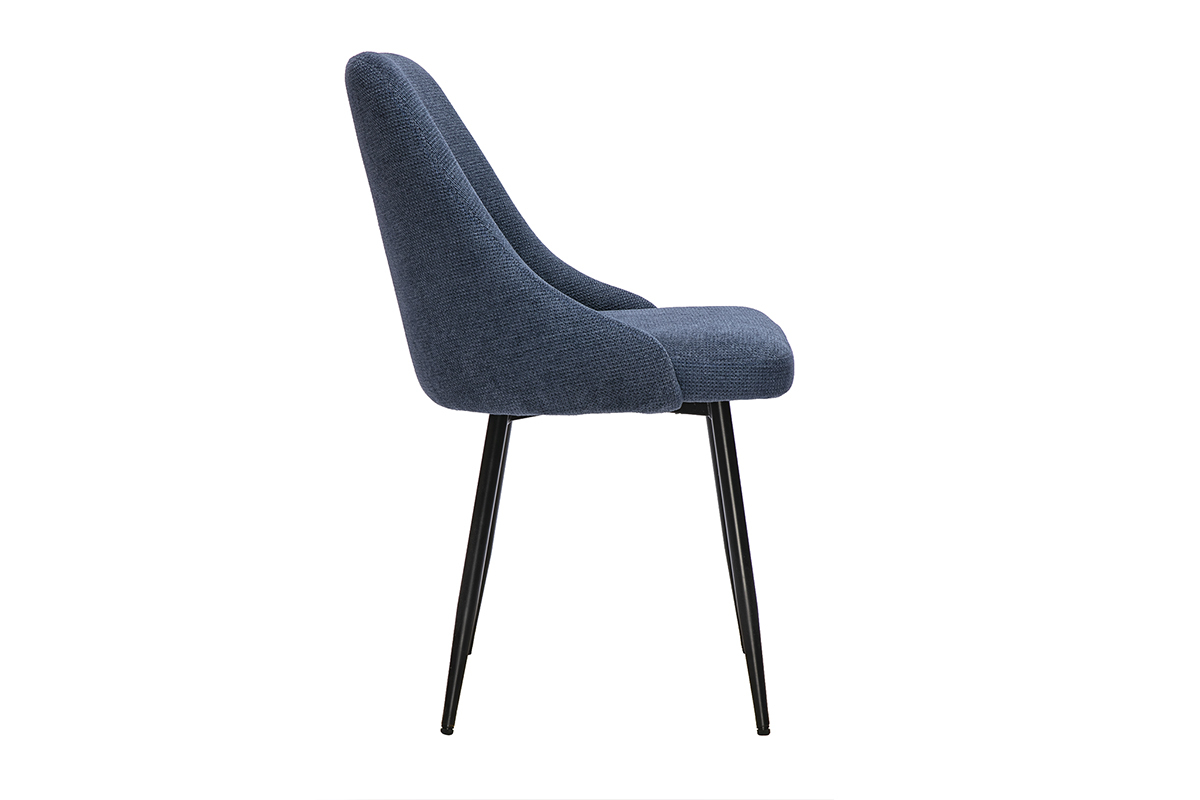 Sedia in tessuto chenille blu scuro con struttura in metallo nero, vista di profilo.