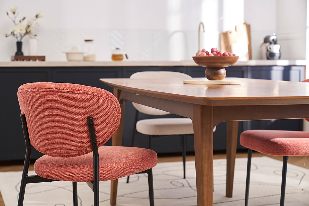 Sedie in tessuto effetto velluto testurizzato terracotta e metallo nero (set di 2) BREKA