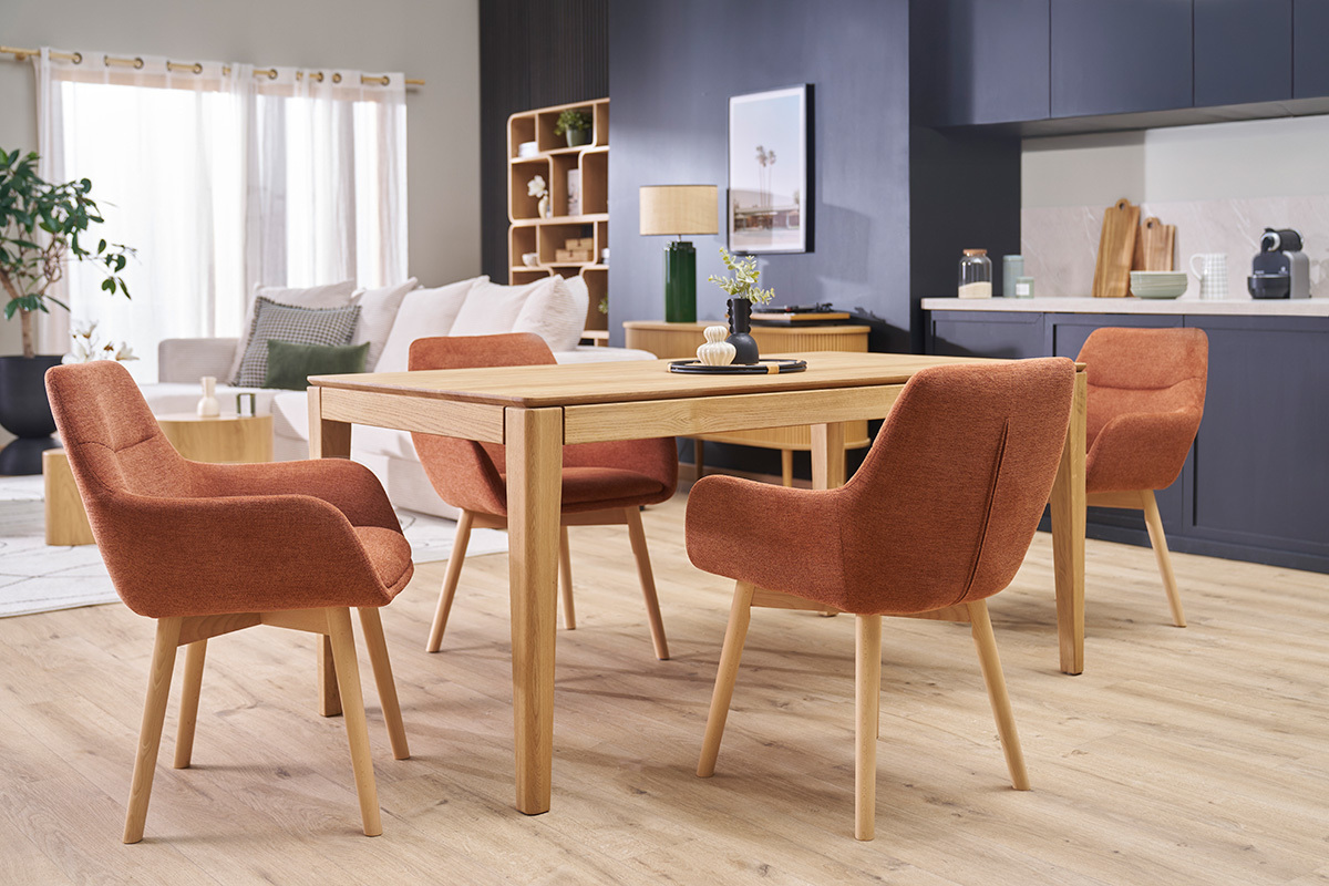 Sedie in tessuto effetto velluto texturizzato terra bruciata e legno chiaro (set di 2) ALESS