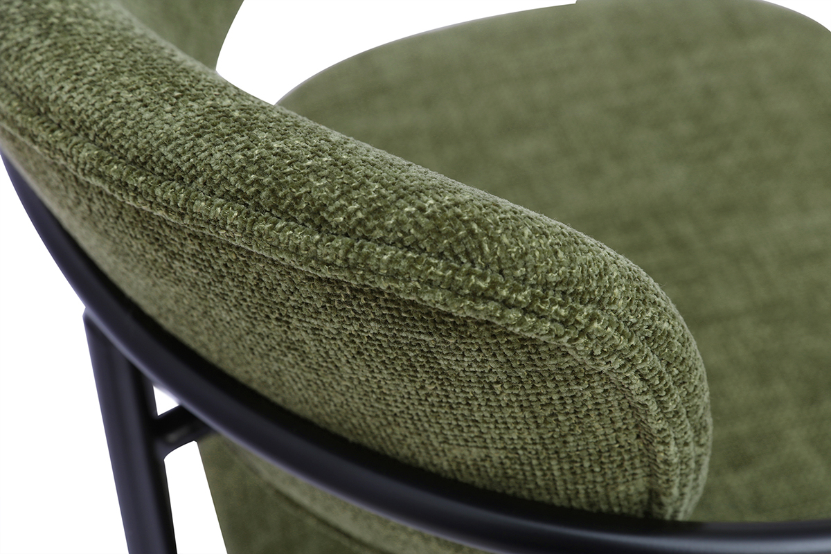 Dettaglio tessuto verde cachi e telaio in metallo nero sedia SWIFT.