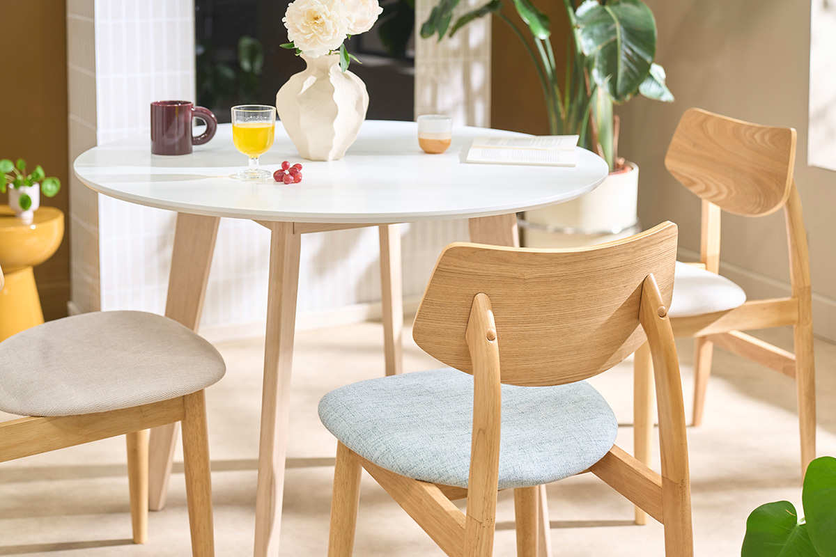 Sedie scandinave in legno chiaro e tessuto celadon (set di 2) ELION