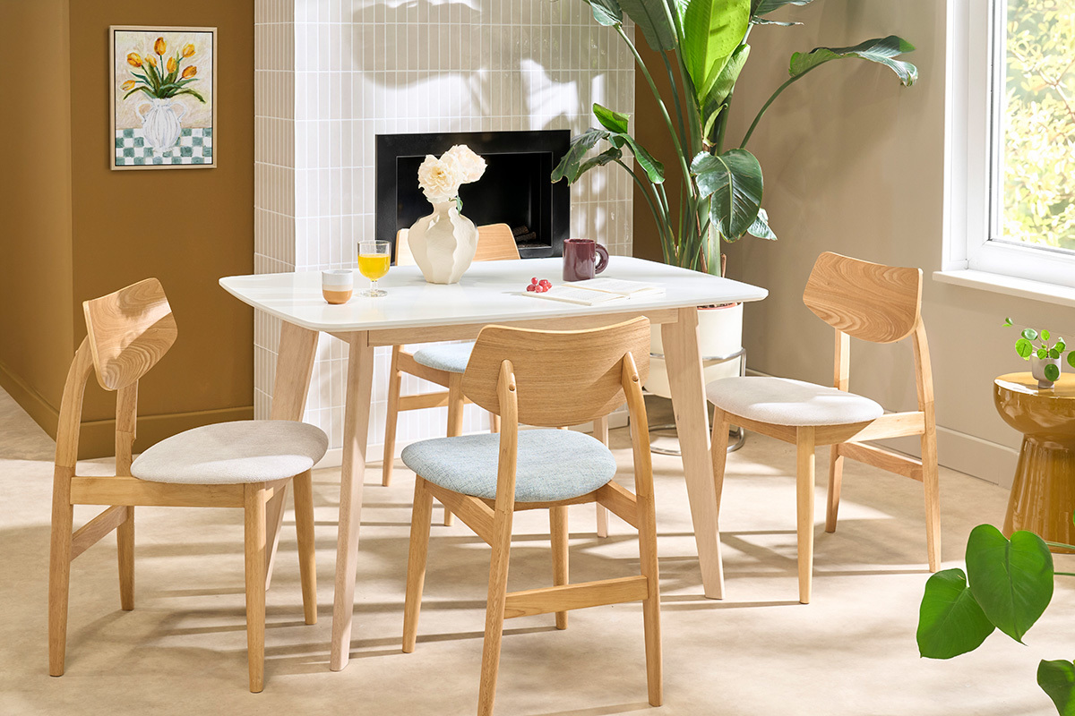 Sedie scandinave in legno chiaro e tessuto celadon (set di 2) ELION