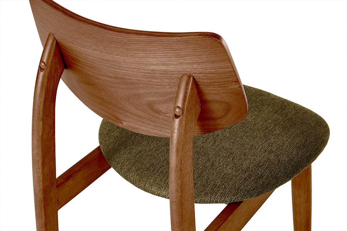 Sedia scandinava in legno scuro e tessuto verde kaki, vista posteriore con dettagli delle curve.