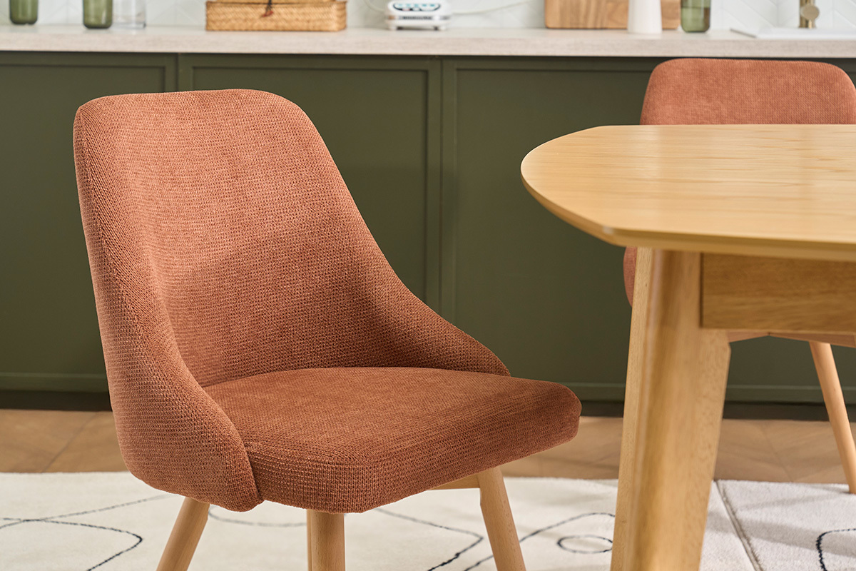 Sedie scandinave in tessuto ciniglia texturizzato terra bruciata e legno chiaro (set di 2) HASTA