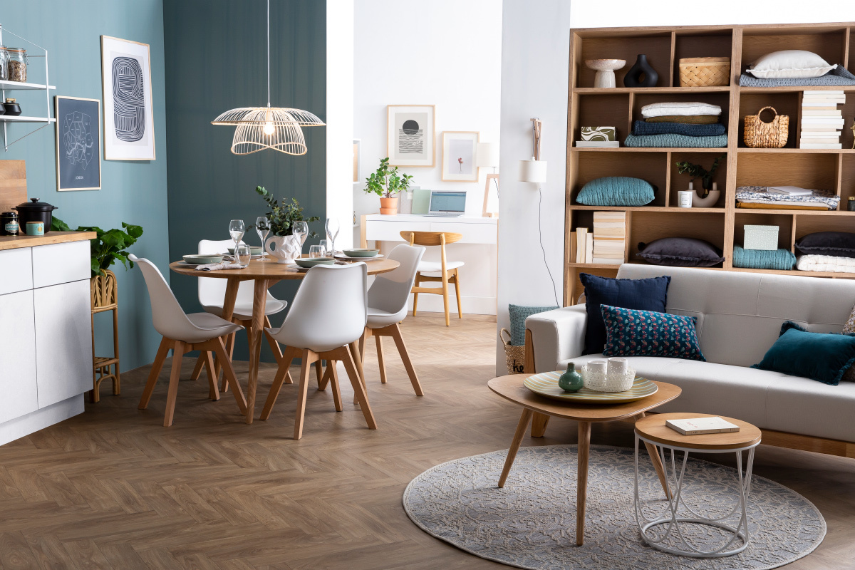 Set di 2 sedie design piede legno seduta blu cielo PAULINE