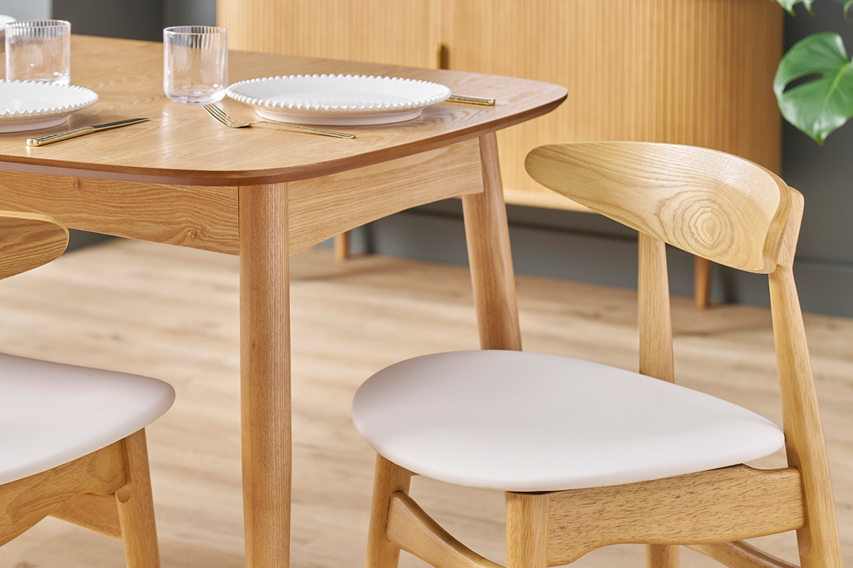 Set di 2 sedie in legno chiaro e bianco WALFORD