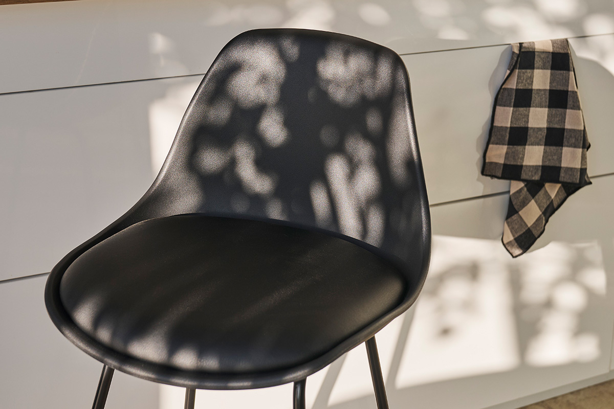 Set di 2 sgabelli da bar design neri piedi metallo 66 cm FRANZ