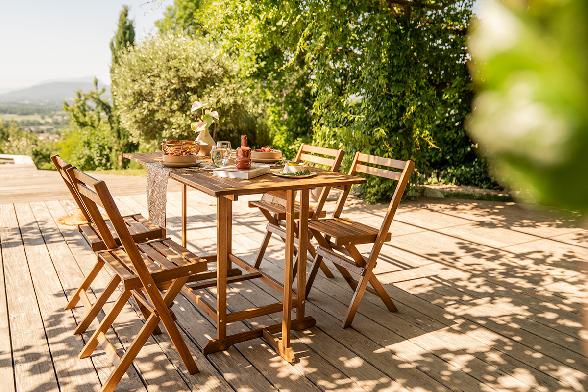 Set tavolo allungabile con contenitore e 4 sedie pieghevoli in legno massello CARMEN