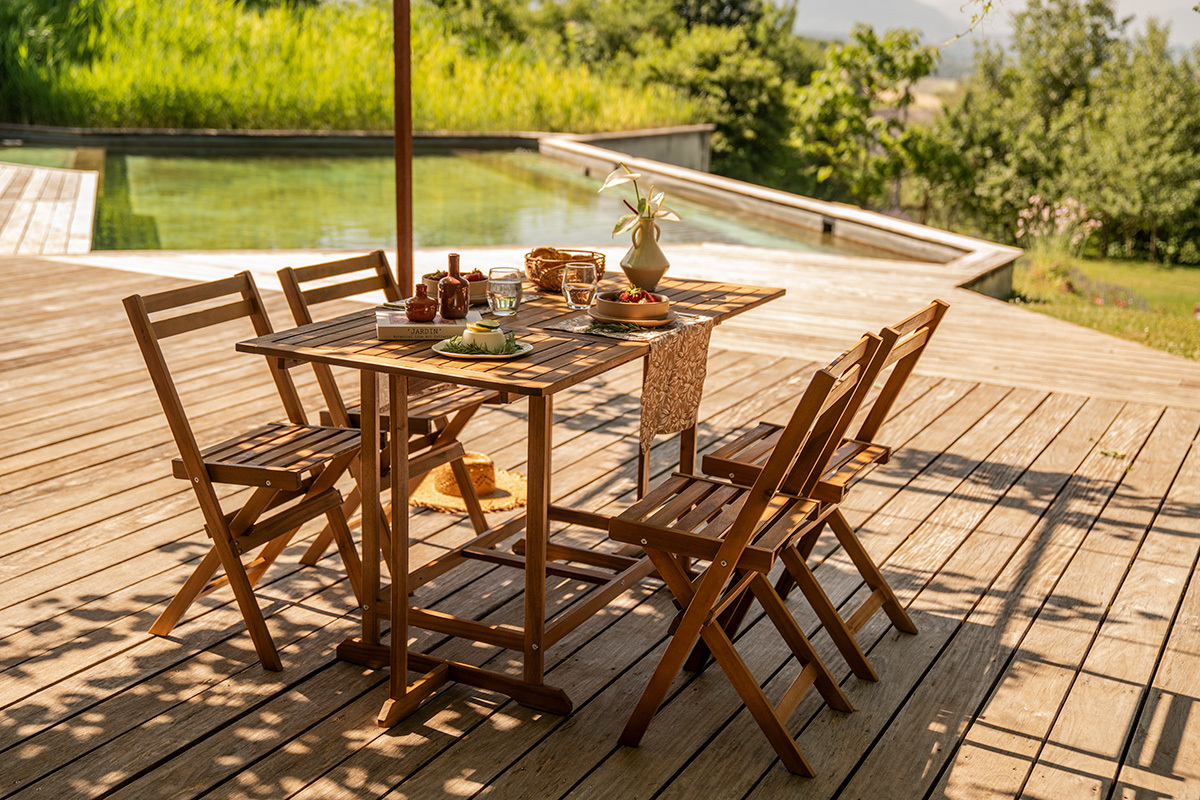 Set tavolo allungabile con contenitore e 4 sedie pieghevoli in legno massello CARMEN