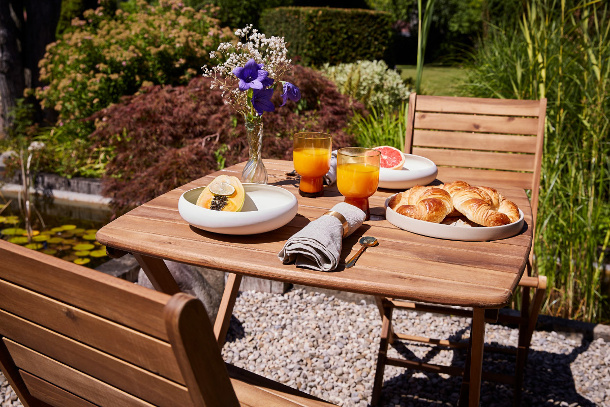 Set tavolo e sedie da giardino pieghevoli in massello di acacia CANOPEE