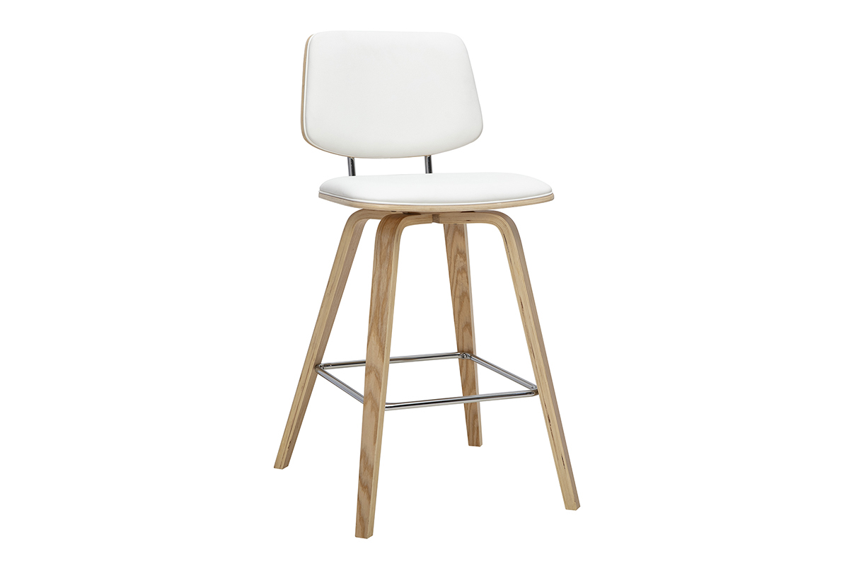 Sgabello da bar bianco con seduta in poliuretano e gambe in legno chiaro, vista a 3/4.