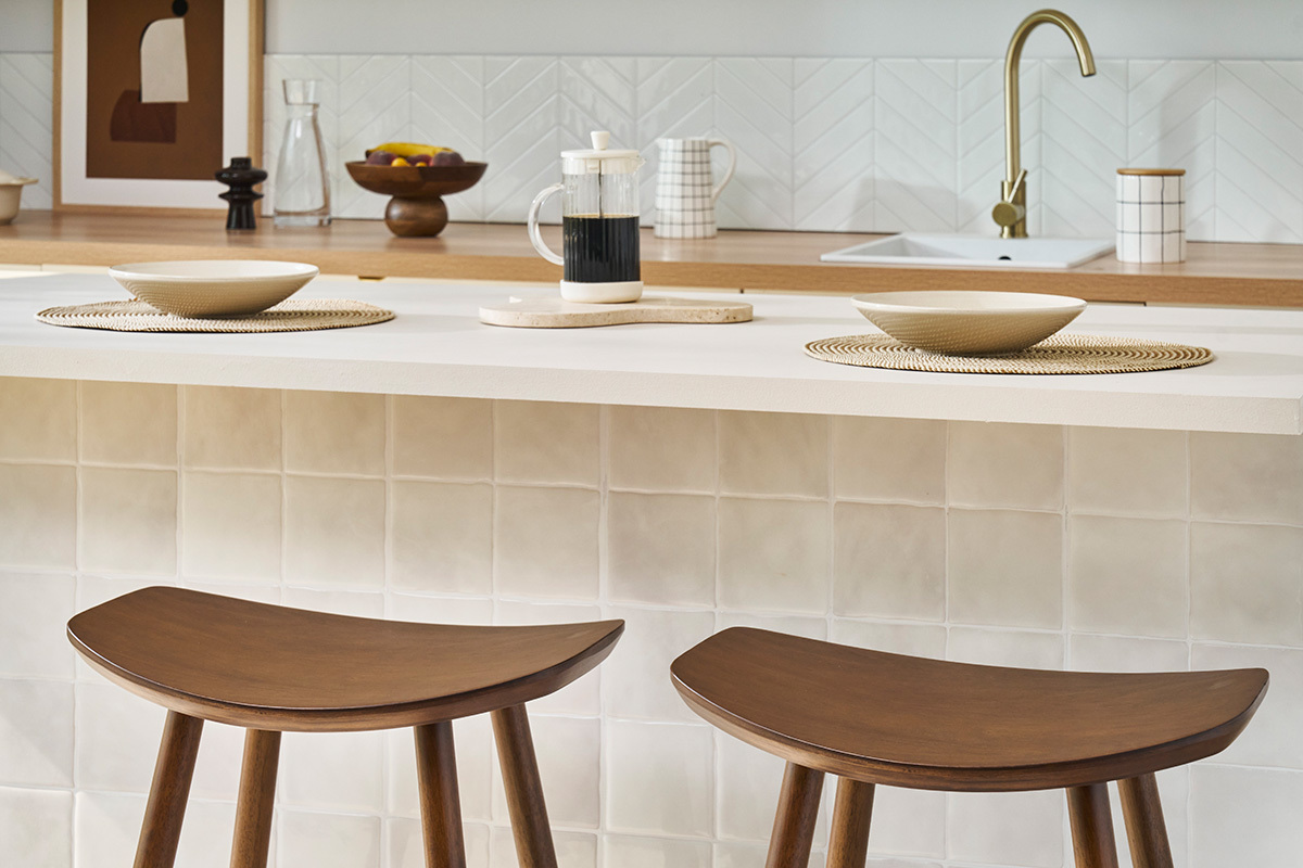 Sgabelli da bar design noce (set di 2) DEMORY