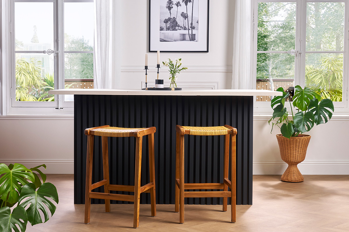 Sgabelli da bar etnici in legno massello di teak e motivo a intreccio rattan H65 cm (set di 2) GAWA