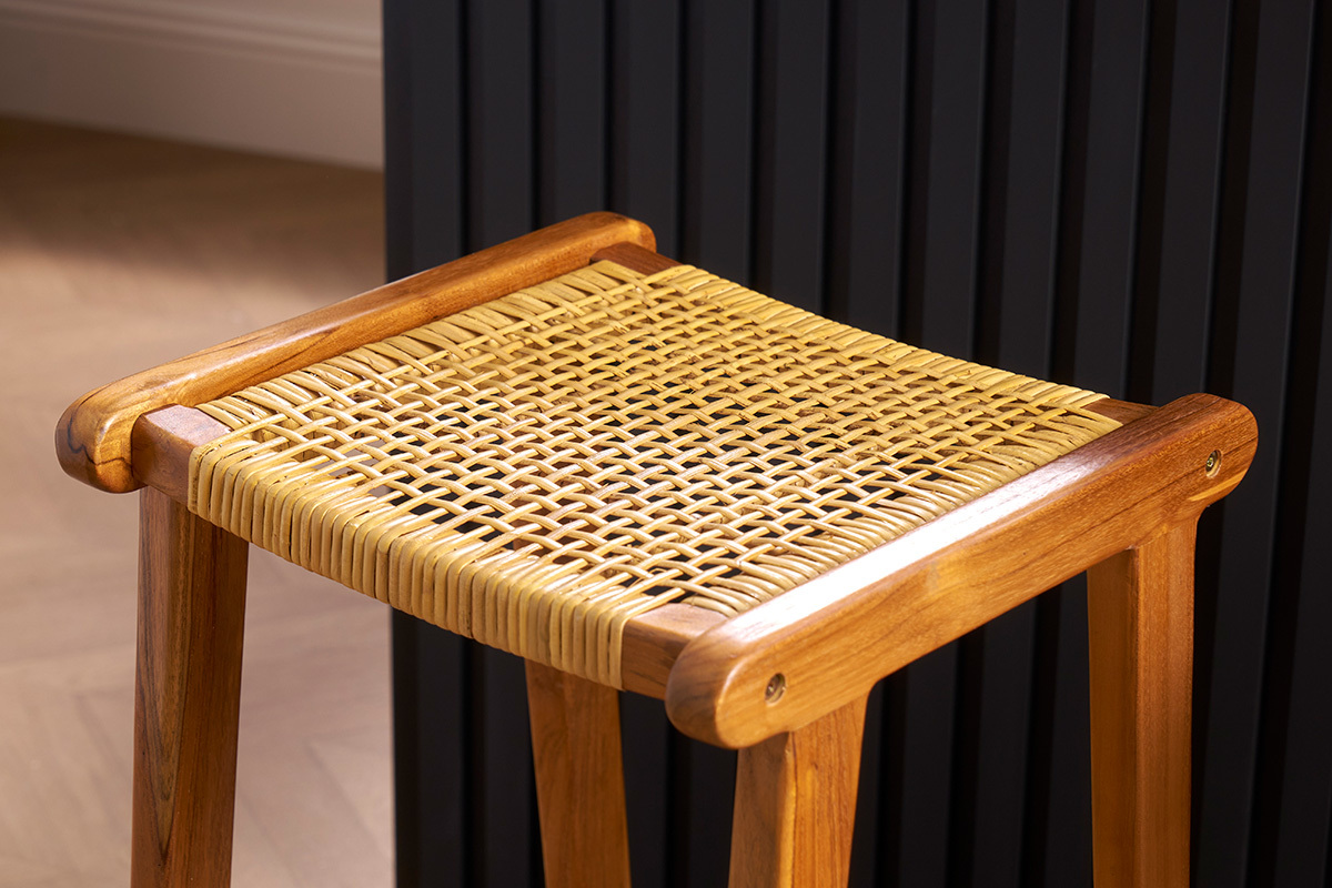 Sgabelli da bar etnici in legno massello di teak e motivo a intreccio rattan H65 cm (set di 2) GAWA