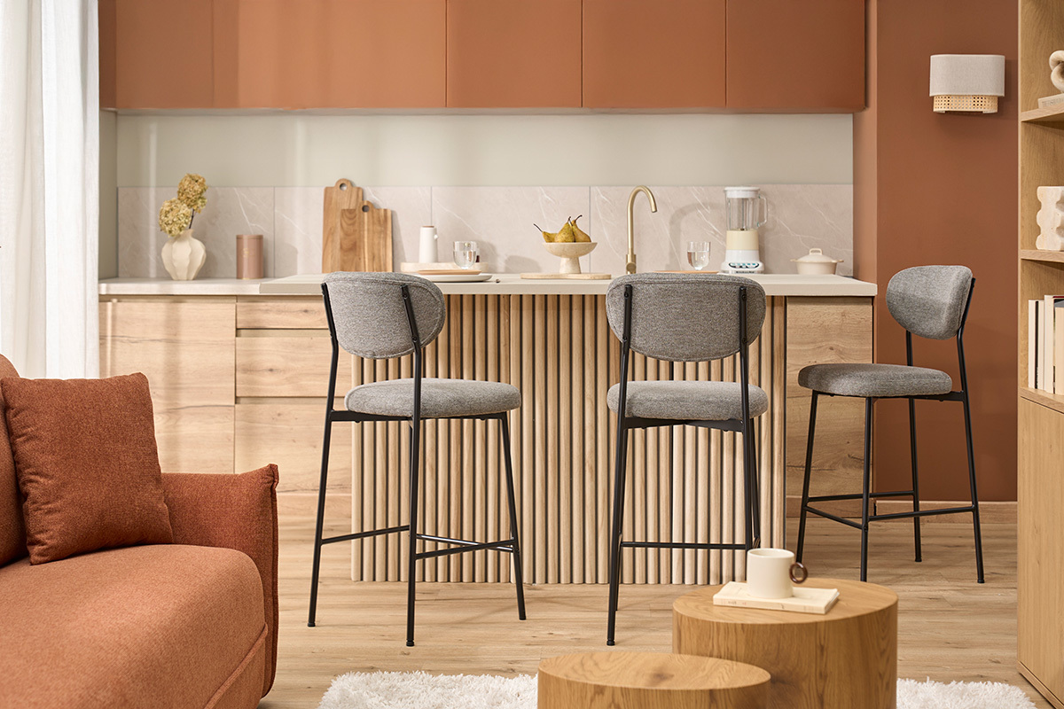 Sgabelli da bar fissi in tessuto effetto velluto grigio chiaro testurizzato H65 cm (set di 2) BREKA