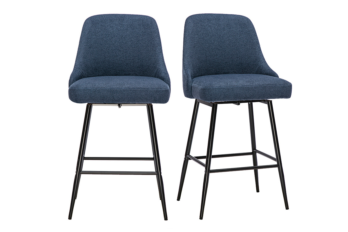 Set di 2 sgabelli da bar girevoli blu scuro in tessuto, vista frontale con struttura in metallo nero.