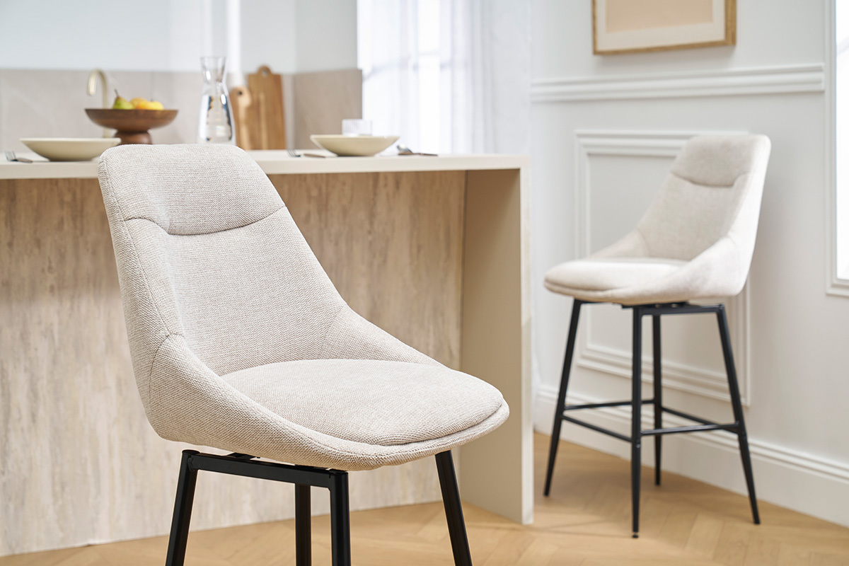 Sgabelli da bar girevoli a 360� in tessuto effetto velluto beige testurato e metallo H66 cm (set di 2) ALESS