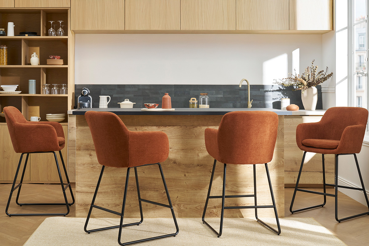 Sgabelli da bar in tessuto effetto velluto color bruciato H65 cm (set di 2) AMIKA