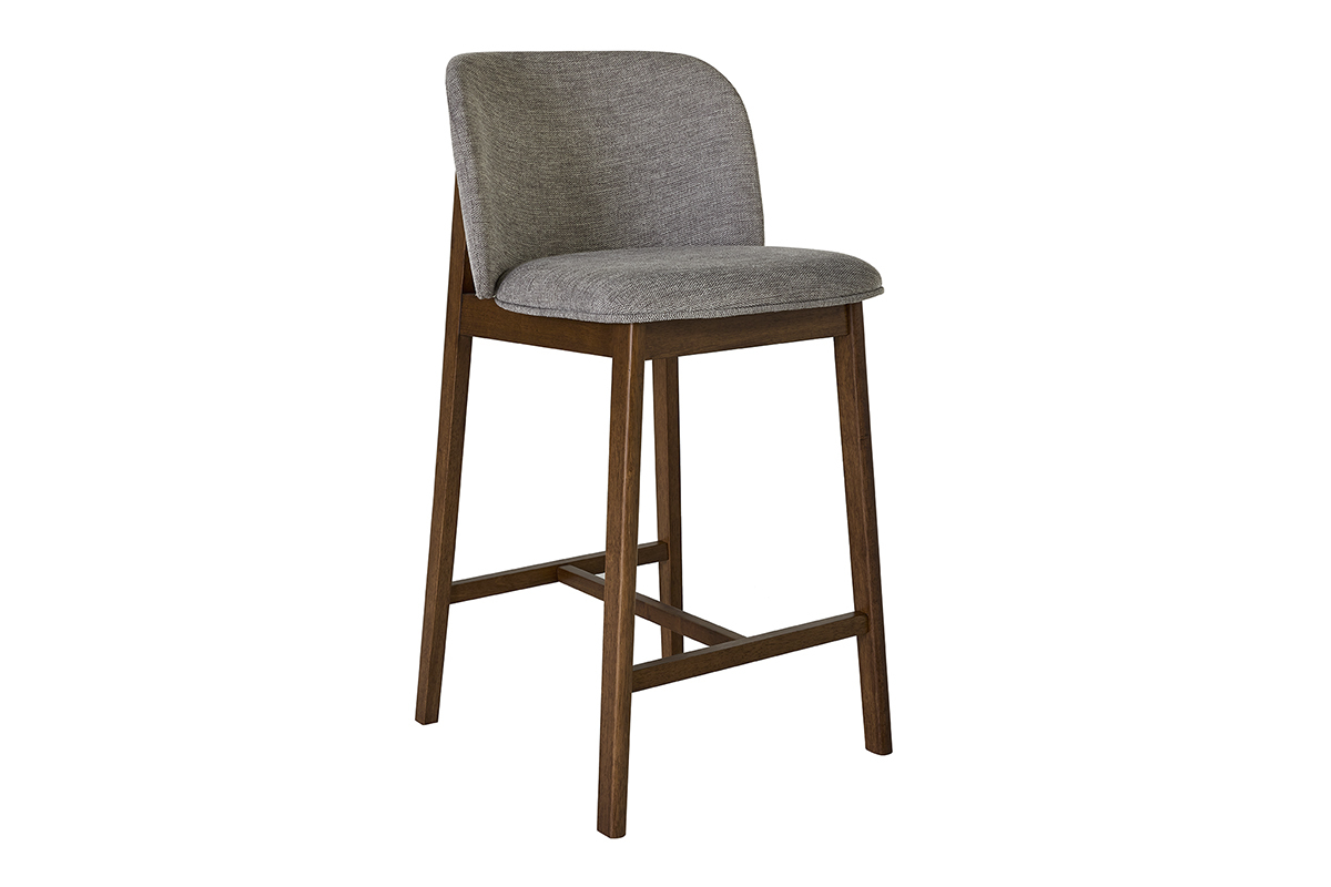 Sgabello da bar in tessuto grigio e legno scuro, vista da 3/4.