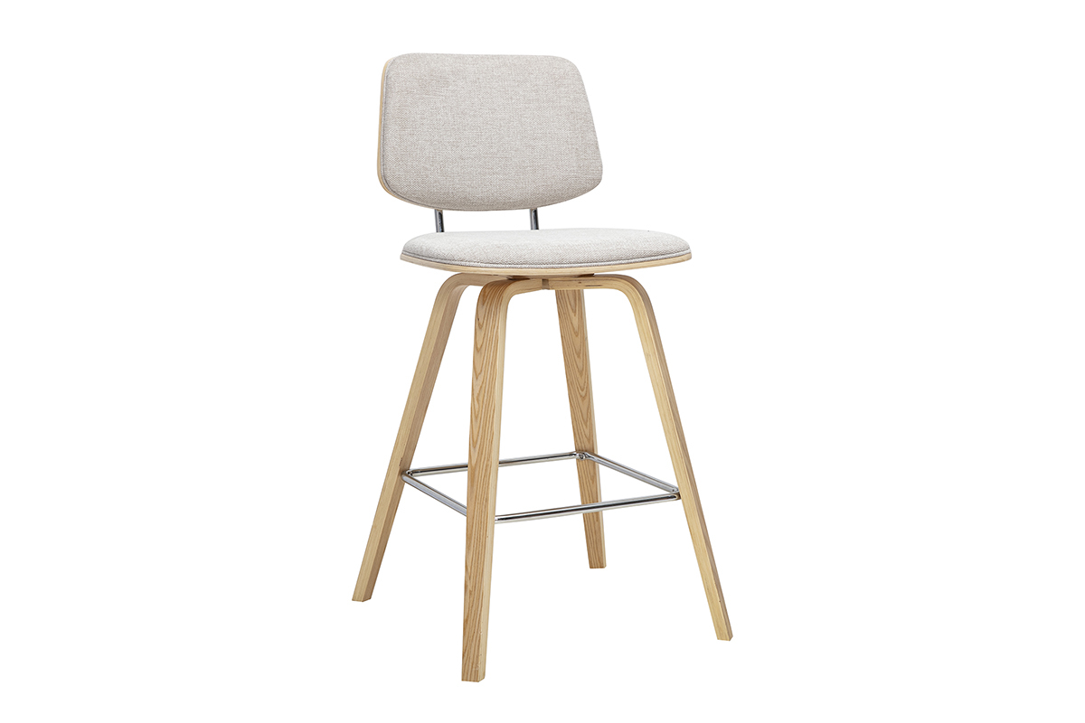 Sgabello da bar in tessuto beige con gambe in legno chiaro, vista a 3/4.