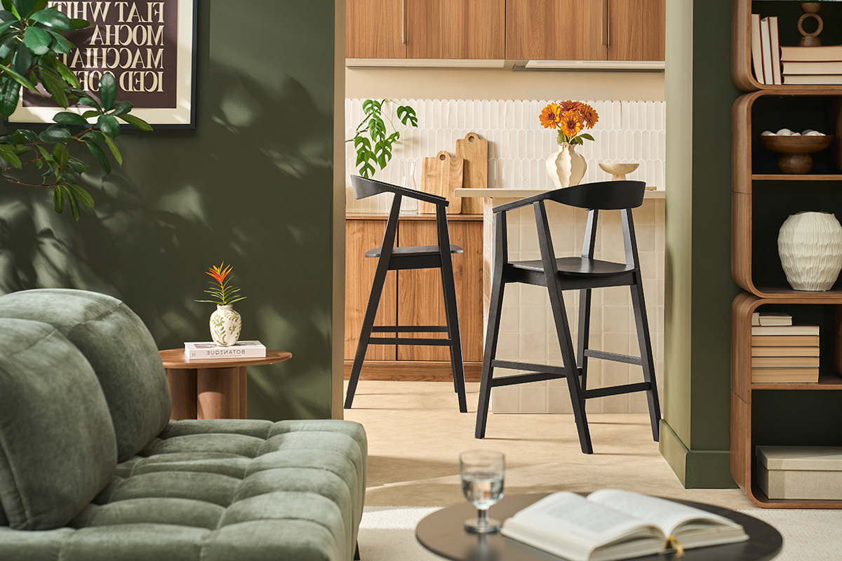 Sgabelli da bar scandinavi in legno nero (set di 2) BAHIA