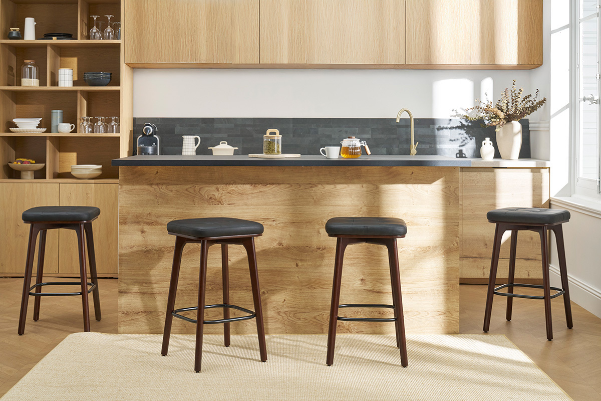 Sgabelli da bar vintage nero e legno scuro 65 cm (set di 2) GRAMMA