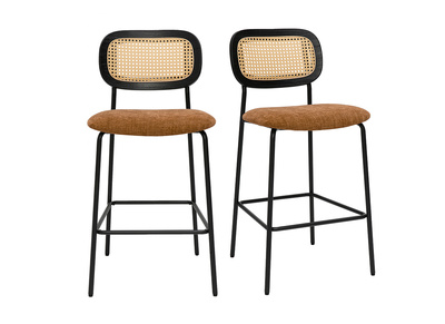 Sgabelli design in tessuto effetto velluto testurizzato terra bruciata, metallo nero e cannage in rattan (set di 2) MIRANDA