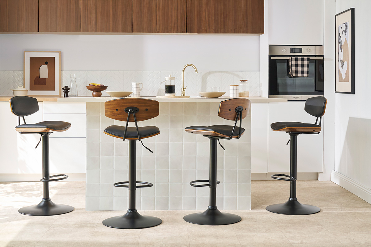 Sgabello da bar design regolabile nero e legno scuro VASCO
